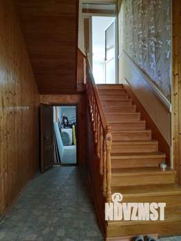 Дом 450м², 3-этажный, участок 9 сот.  