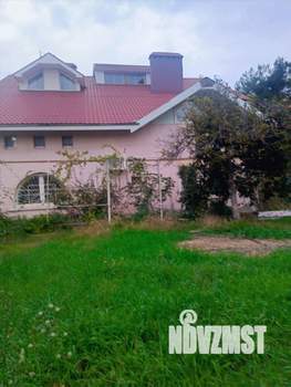 Коттедж 500м&sup2;, 2-этажный, участок 5 сот.  