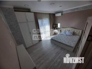 Дом 200м&sup2;, 3-этажный, участок 2 сот.  