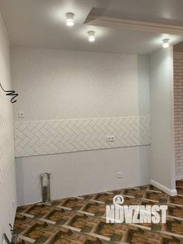 Дом 171м&sup2;, 3-этажный, участок 2 сот.  