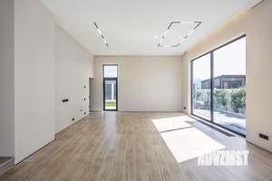 Таунхаус 227м&sup2;, 2-этажный, участок 4 сот.  