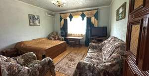 Дом 284м², 3-этажный, участок 4 сот.  