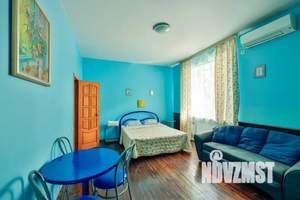 Дом 421м&sup2;, 3-этажный, участок 7 сот.  