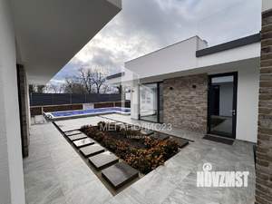 Дом 252м&sup2;, 3-этажный, участок 7 сот.  