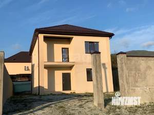 Дом 210м&sup2;, 2-этажный, участок 4 сот.  