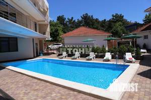 Коттедж 651м&sup2;, 3-этажный, участок 15 сот.  