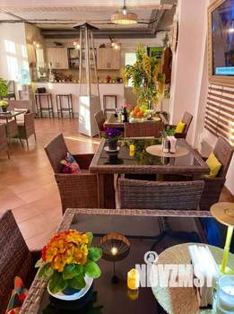 Дом 600м&sup2;, 3-этажный, участок 5 сот.  