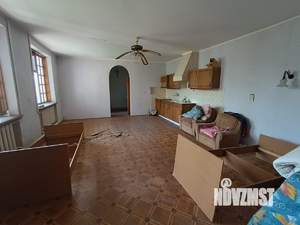 Дом 323м², 3-этажный, участок 5 сот.  