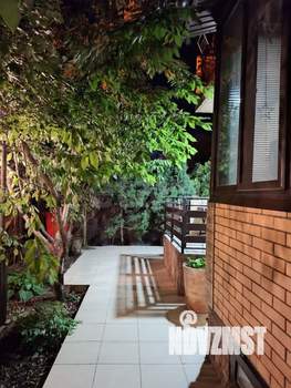 Дом 363м&sup2;, 3-этажный, участок 6 сот.  