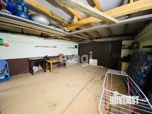 Дом 240м&sup2;, 3-этажный, участок 4 сот.  