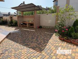 Дом 456м&sup2;, 3-этажный, участок 7 сот.  