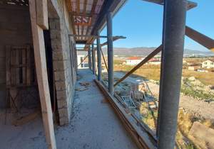 Дом 150м&sup2;, 2-этажный, участок 4 сот.  