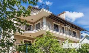 Коттедж 670м&sup2;, 4-этажный, участок 5 сот.  