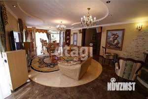 Дом 529м&sup2;, 3-этажный, участок 6 сот.  