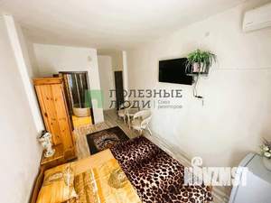 Дом 517м&sup2;, 3-этажный, участок 2 сот.  