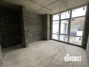 Дом 270м&sup2;, 2-этажный, участок 4 сот.  