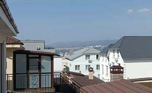 Дом 180м&sup2;, 2-этажный, участок 3 сот.  