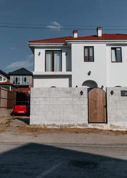 Дом 153м², 2-этажный, участок 3 сот.  