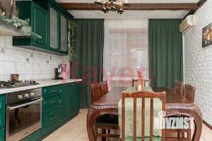 Коттедж 265м&sup2;, 4-этажный, участок 5 сот.  