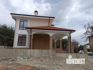 Дом 172м², 2-этажный, участок 6 сот.  