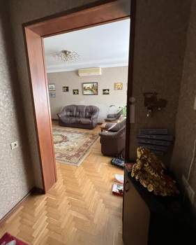 Дом 170м², 2-этажный, участок 4 сот.  