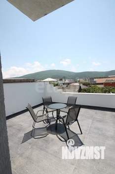 Дом 349м&sup2;, 3-этажный, участок 5 сот.  