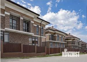 Дом 230м², 3-этажный, участок 1 сот.  