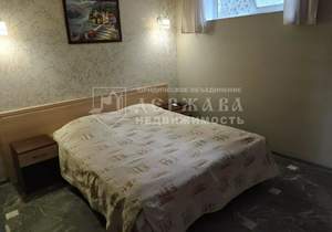 Дом 262м², 3-этажный, участок 8 сот.  