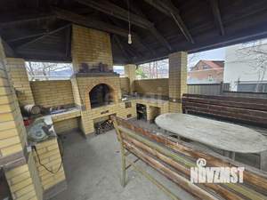 Дом 137м&sup2;, 3-этажный, участок 6 сот.  