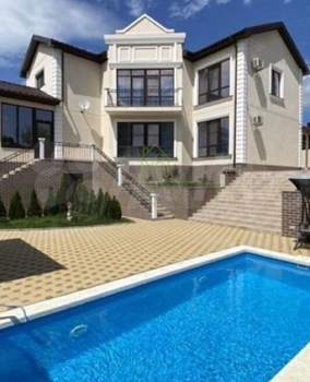 Дом 300м&sup2;, 2-этажный, участок 8 сот.  