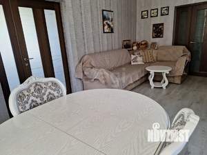 Дом 363м&sup2;, 3-этажный, участок 6 сот.  