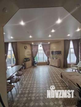 Дом 188м&sup2;, 2-этажный, участок 3 сот.  