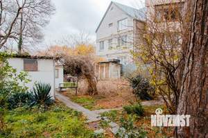 Дом 65м&sup2;, 1-этажный, участок 6 сот.  