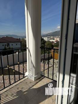 Дом 170м&sup2;, 2-этажный, участок 8 сот.  