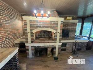 Дом 188м&sup2;, 3-этажный, участок 14 сот.  