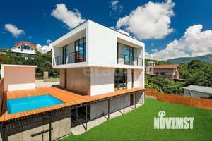 Дом 254м&sup2;, 2-этажный, участок 5 сот.  