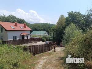 Дом 253м&sup2;, 3-этажный, участок 11 сот.  