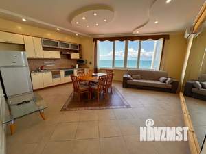 3-к квартира, посуточно, 100м2, 2/2 этаж