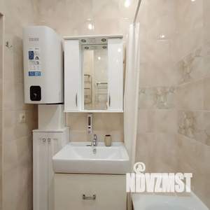 1-к квартира, посуточно, 42м2, 6/8 этаж