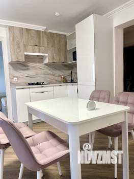 1-к квартира, посуточно, 50м2, 1/3 этаж