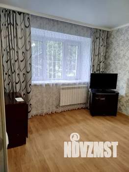 2-к квартира, посуточно, 42м2, 1/2 этаж