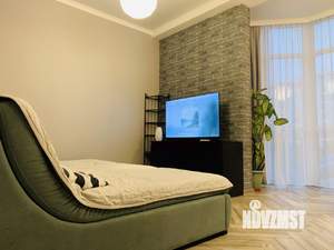 3-к квартира, посуточно, 69м2, 1/8 этаж