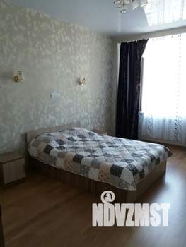 1-к квартира, посуточно, 43м2, 7/8 этаж