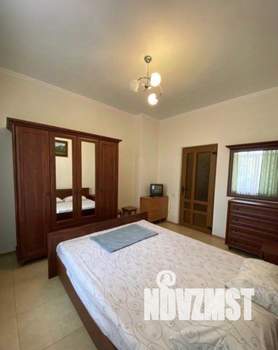 3-к квартира, посуточно, 95м2, 1/1 этаж