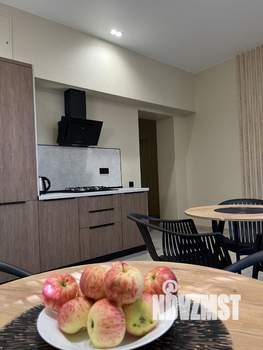 6-к квартира, посуточно, 190м2, 1/3 этаж