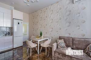 1-к квартира, посуточно, 52м2, 5/6 этаж