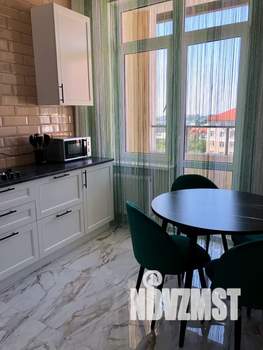 1-к квартира, посуточно, 40м2, 7/7 этаж