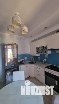 1-к квартира, посуточно, 46м2, 3/3 этаж