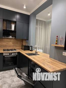 3-к квартира, посуточно, 80м2, 2/9 этаж