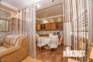 3-к квартира, посуточно, 68м2, 1/2 этаж